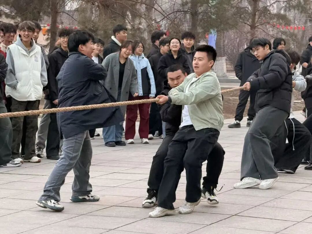 拔山河展青春，凝心聚力向未来|汽车与建筑工程学院拔河比赛专业赛圆满落幕